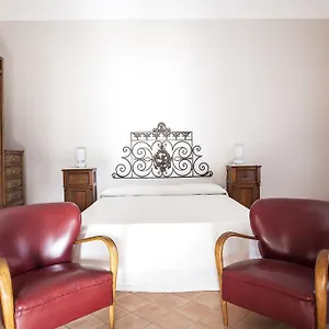 Alloggio per agriturismo Il Melograno, San Leonardello